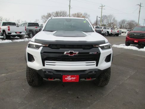 Certified 2025 Chevrolet Colorado ZR2 w/ Technology Package image 12