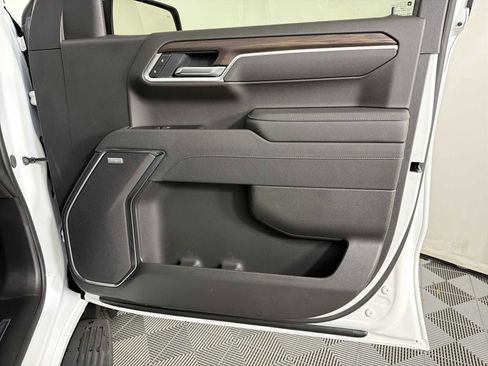 New 2026 GMC Sierra 1500 SLT w/ SLT Premium Plus Package image 24
