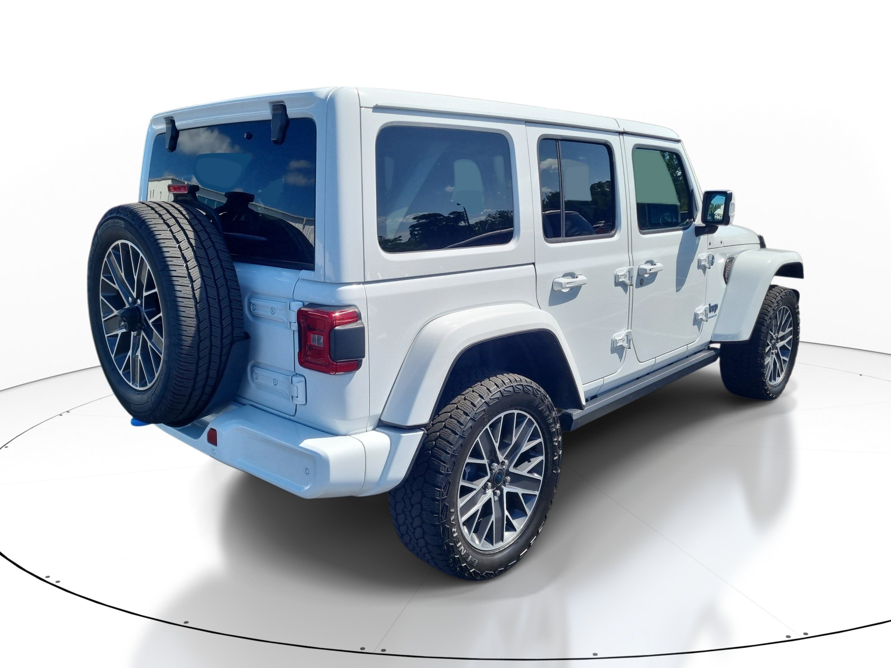 Used 2024 Jeep Wrangler High Altitude AWD/4WD image 6