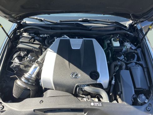 Used 2016 Lexus IS 350 AWD w/ F Sport Package image 10