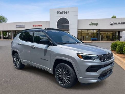 Certified 2023 Jeep Compass High Altitude AWD/4WD image 2