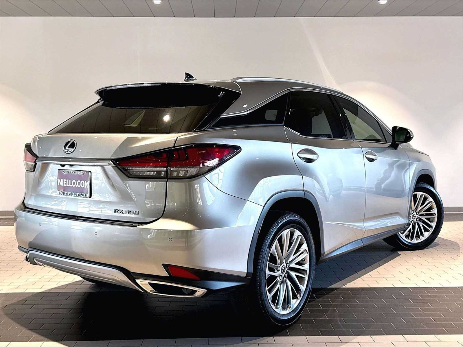 Used 2021 Lexus RX 350 AWD w/ Luxury Package image 11