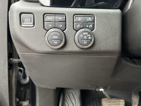 Certified 2023 Chevrolet Silverado 1500 LTZ image 18