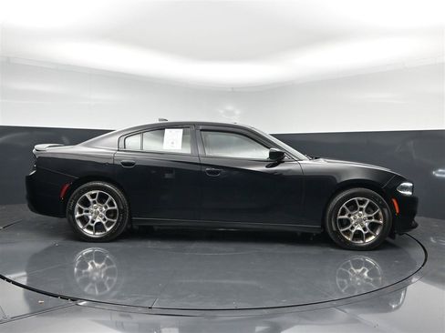 Used 2016 Dodge Charger SXT w/ AWD Plus Group image 4
