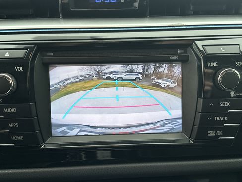 Used 2014 Toyota Corolla S image 25