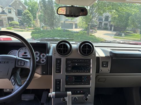 Used 2003 HUMMER H2 Luxury w/ Preferred Equipment Group image 39