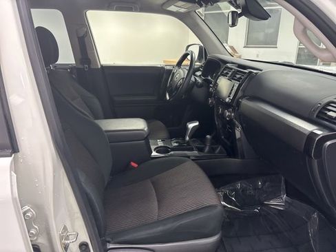 Used 2022 Toyota 4Runner TRD Off-Road image 22
