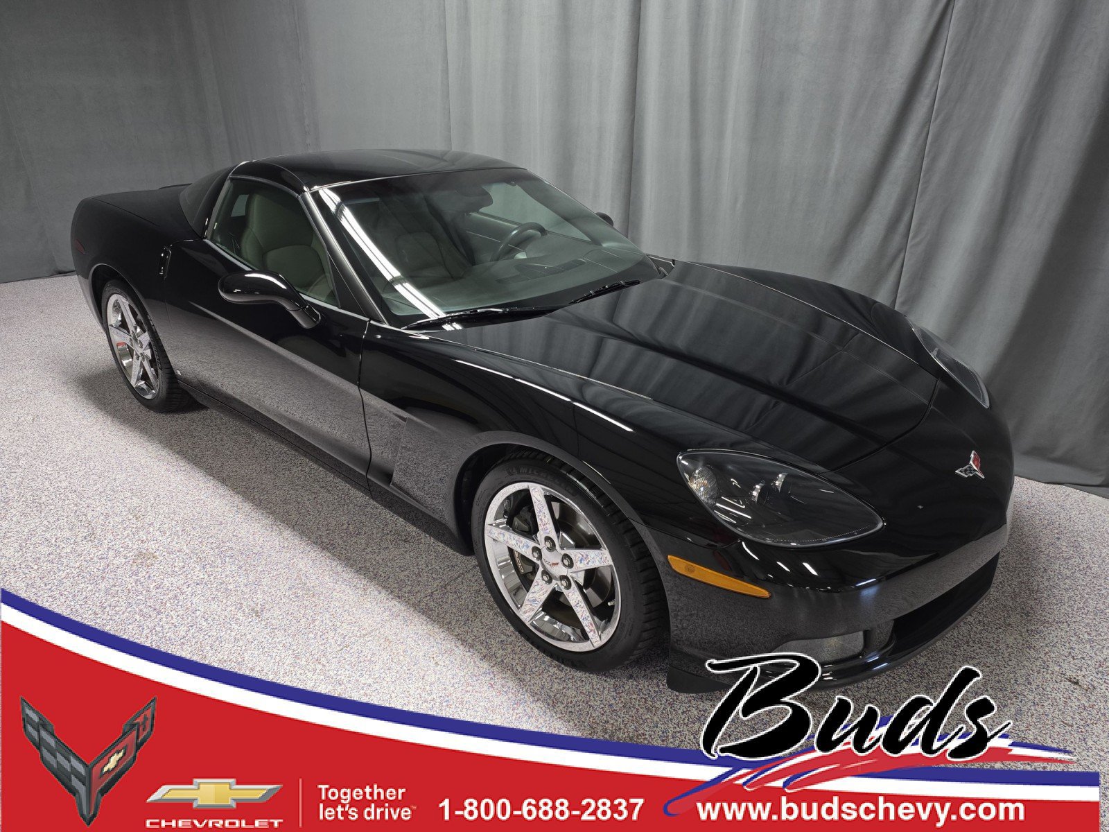Used 2007 Chevrolet Corvette Coupe w/ Preferred Equipment Group RWD image 1