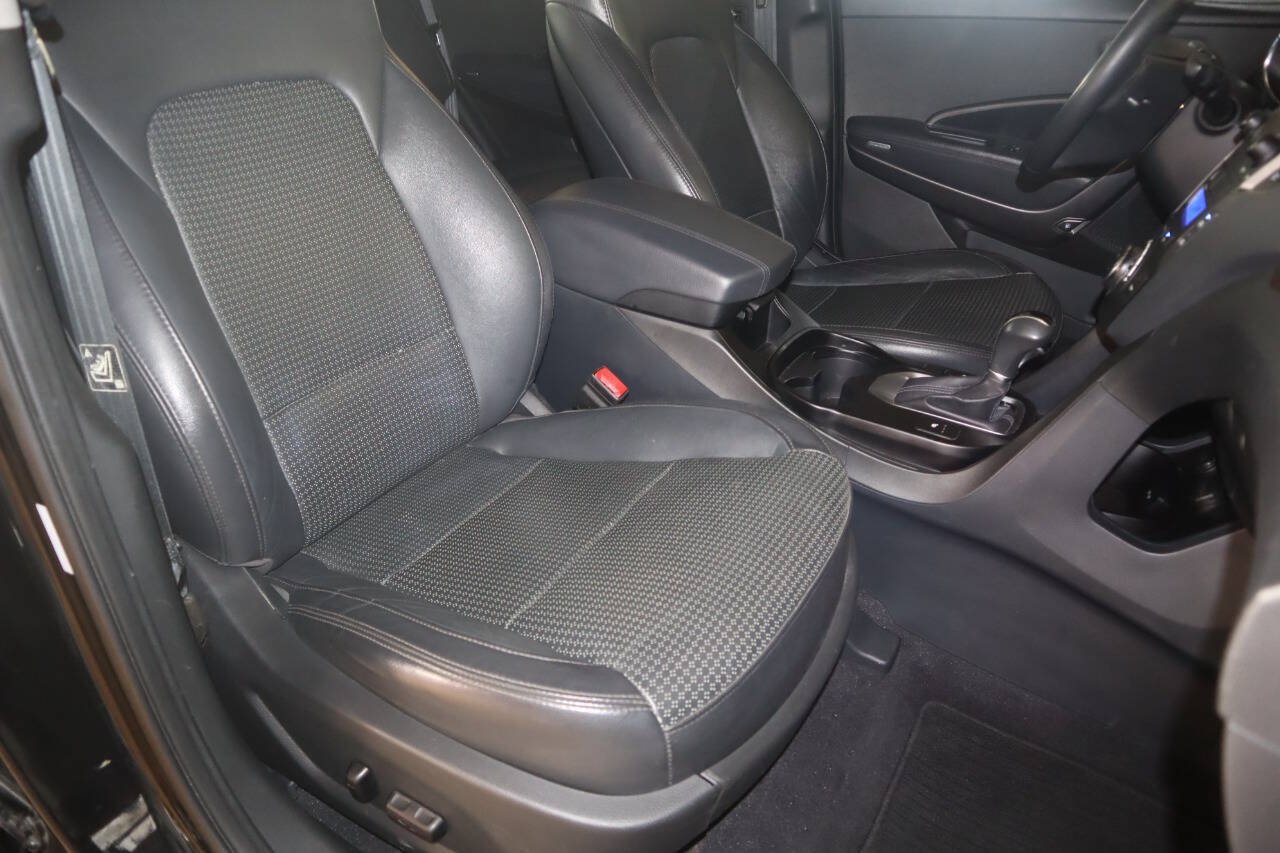 Used 2013 Hyundai Santa Fe Sport 2.0T FWD image 6