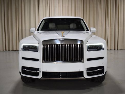 Certified 2024 Rolls-Royce Cullinan AWD/4WD image 5