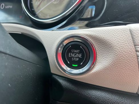Used 2022 Buick Encore GX Select w/ Experience Buick Package FWD image 16