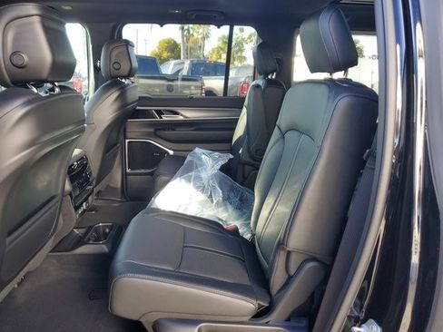 New 2026 Jeep Grand Wagoneer L Limited image 8