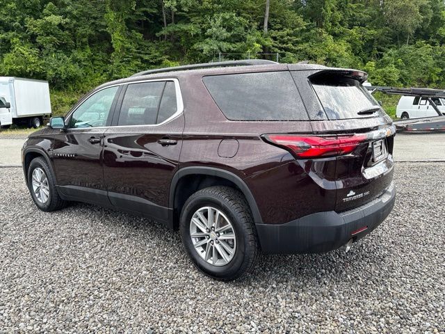 Used 2023 Chevrolet Traverse LT AWD/4WD image 3
