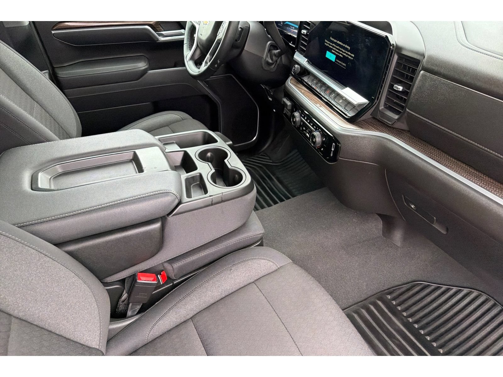 Used 2026 Chevrolet Silverado 1500 LT AWD/4WD image 16