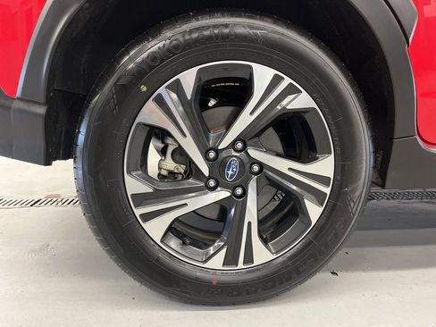 Used 2024 Subaru Crosstrek 2.0i Premium image 33