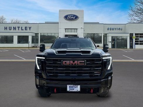 Used 2024 GMC Sierra 2500 AT4 w/ AT4 Premium Plus Package AWD/4WD image 2
