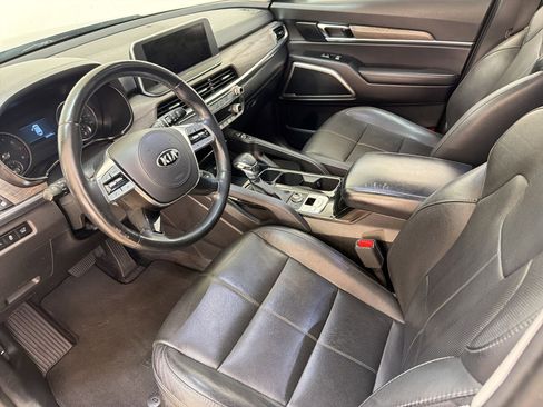 Used 2020 Kia Telluride EX AWD/4WD image 4