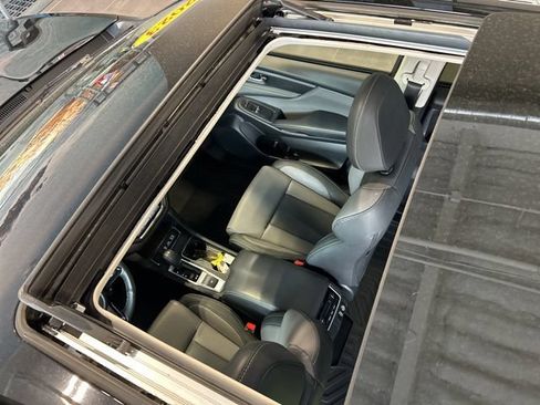 Used 2023 Subaru Ascent Onyx Edition AWD/4WD image 34