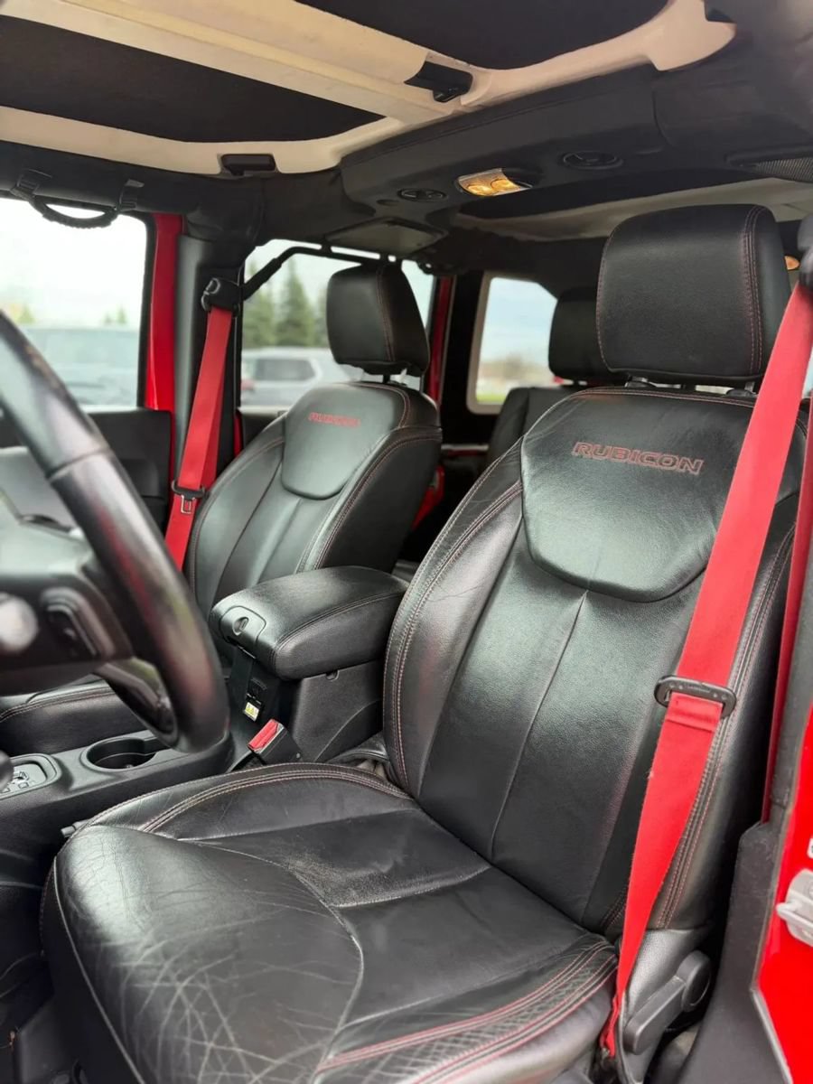 Used 2018 Jeep Wrangler Unlimited Rubicon AWD/4WD image 12