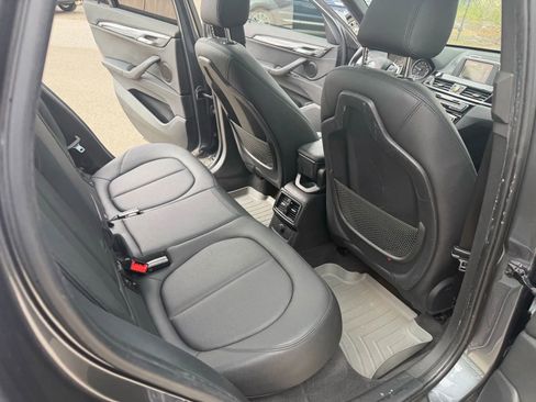 Used 2017 BMW X1 xDrive28i image 16
