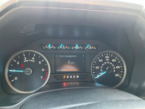 Used 2019 Ford F150 XLT w/ Equipment Group 302A Luxury AWD/4WD image 10