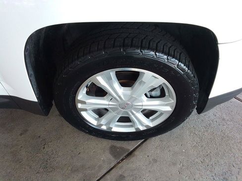 Used 2016 GMC Terrain SLT w/ Open Road Package image 25