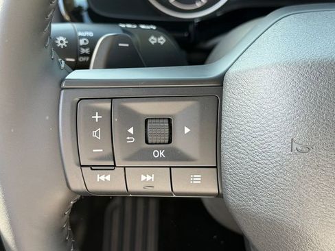 New 2026 Nissan Pathfinder SV AWD/4WD image 13