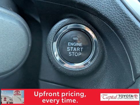 Used 2023 Subaru Forester Limited w/ Popular Package #3 image 18