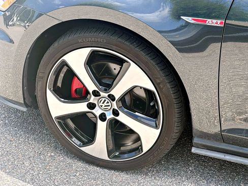 Used 2016 Volkswagen GTI S FWD image 15