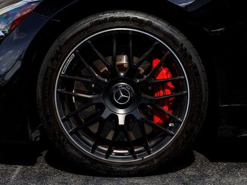 Used 2020 Mercedes-Benz AMG GT C image 16