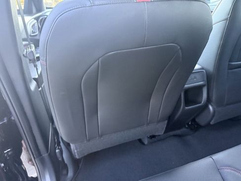 New 2026 Chevrolet Trax RS w/ Sunroof Package image 31