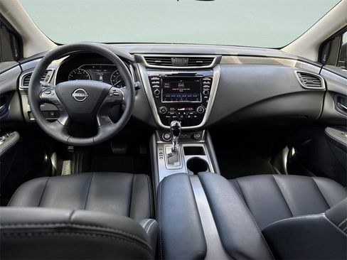 Certified 2024 Nissan Murano SV image 18