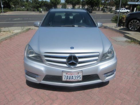 Used 2013 Mercedes-Benz C 350 Sport image 64