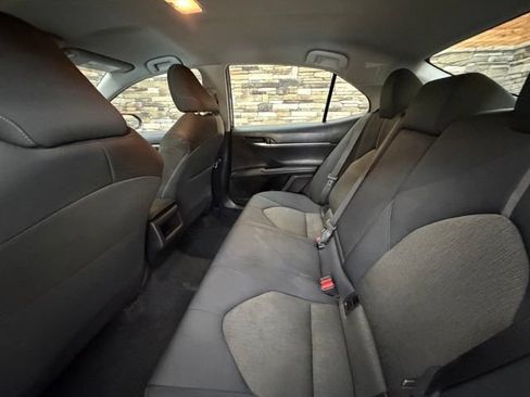 Used 2022 Toyota Camry LE w/ Convenience Package FWD image 29