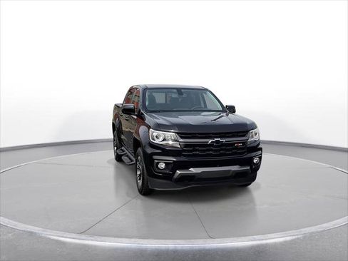 Used 2021 Chevrolet Colorado Z71 image 3