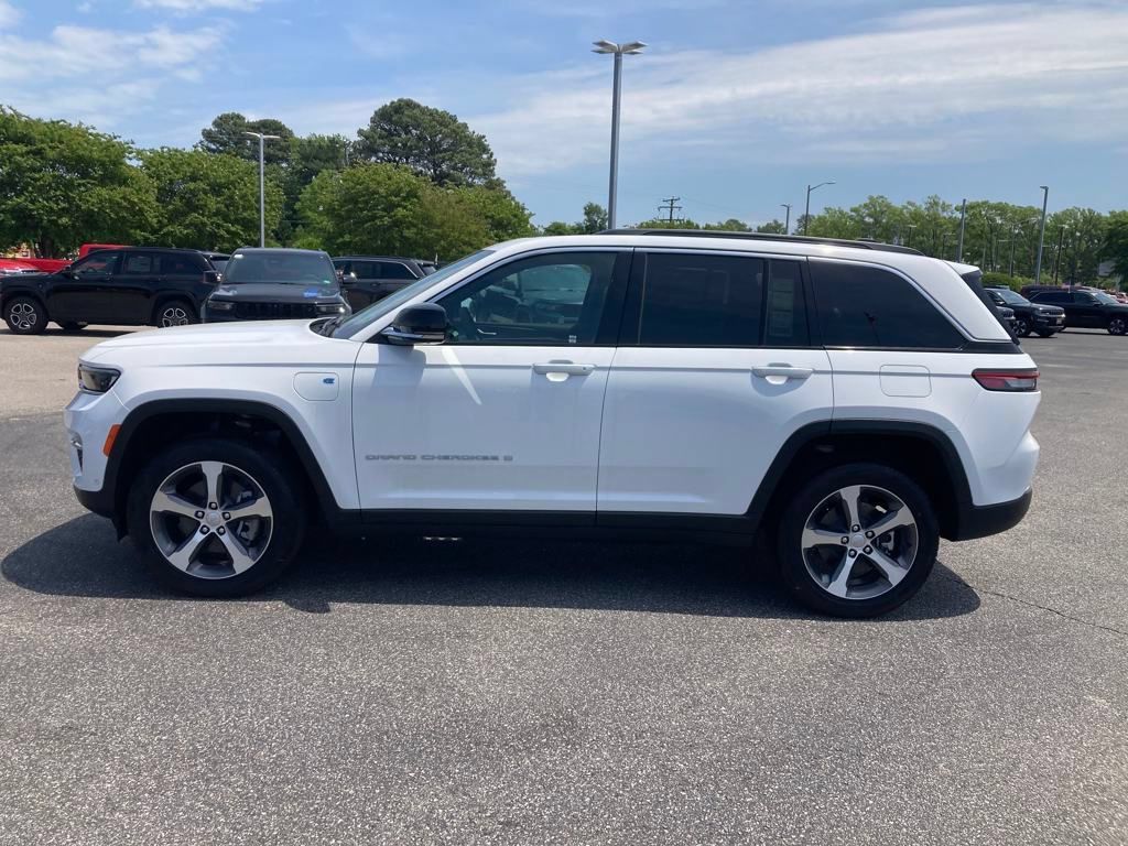 New 2024 Jeep Grand Cherokee Limited 4xe w/ Luxury Tech Group II AWD/4WD image 2