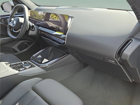 New 2025 BMW X3 xDrive30i w/ Convenience Package image 14