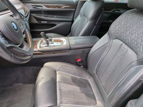 Used 2016 BMW 740i RWD image 25