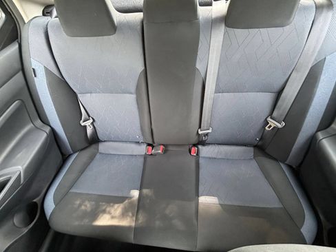 Used 2025 Nissan Versa SV FWD image 37