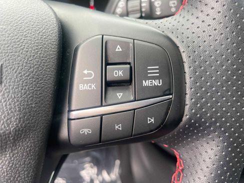 Used 2025 Ford Escape ST-Line image 14