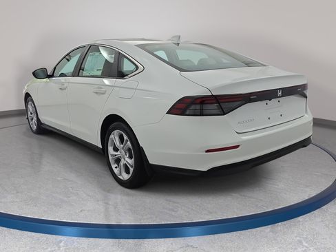 New 2026 Honda Accord LX image 7