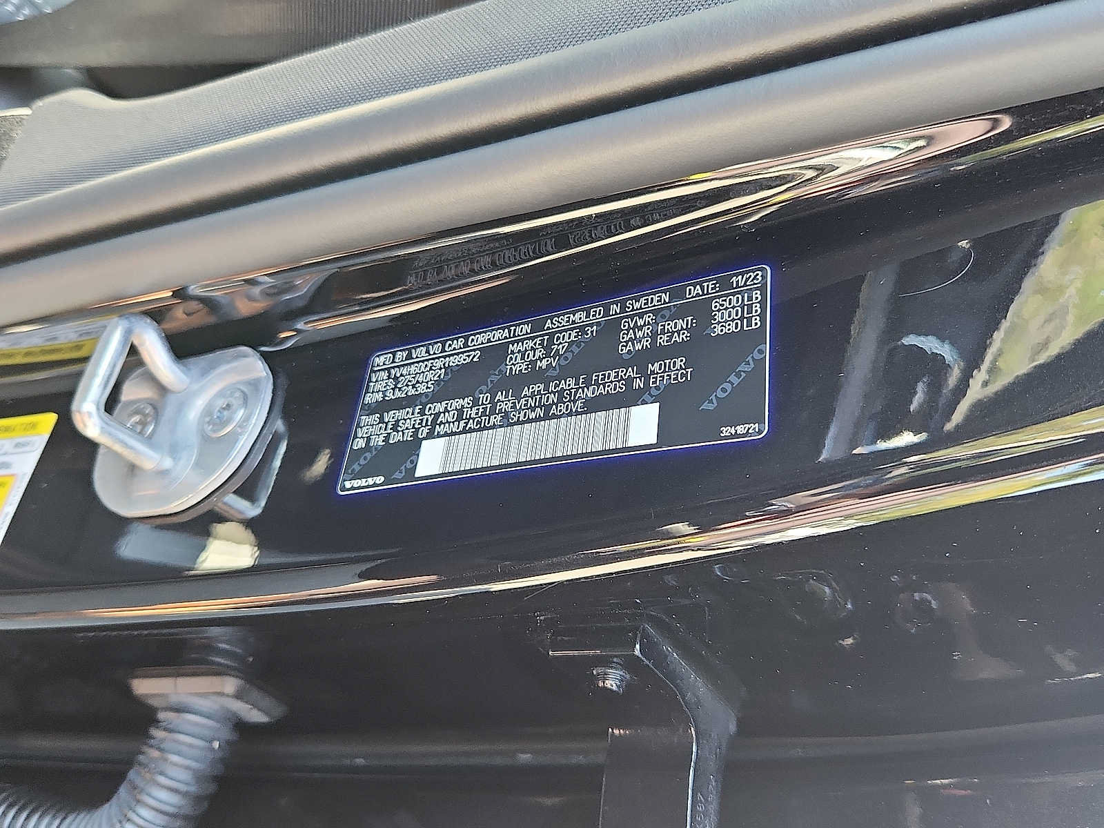 Certified 2024 Volvo XC90 T8 Ultimate w/ Protection Package Premier AWD/4WD image 24