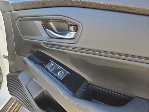 Used 2025 Honda Accord Touring image 13