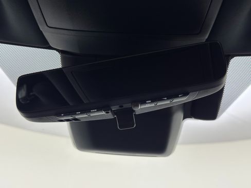 Used 2023 Lexus RX 500h F Sport image 34