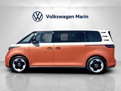 New 2025 Volkswagen ID. Buzz Pro S Plus image 2