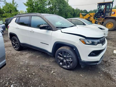 Used 2026 Jeep Compass Limited AWD/4WD image 1