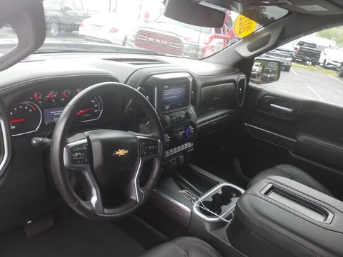 Used 2022 Chevrolet Silverado 1500 LTZ w/ Safety Package II image 9