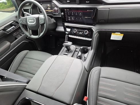 New 2026 GMC Sierra 1500 AT4X w/ LPO, Black Badging Package AWD/4WD image 30