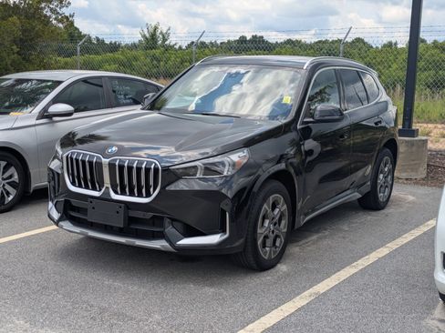 Used 2025 BMW X1 xDrive28i AWD/4WD image 5
