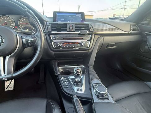 Used 2015 BMW M4 Coupe image 16